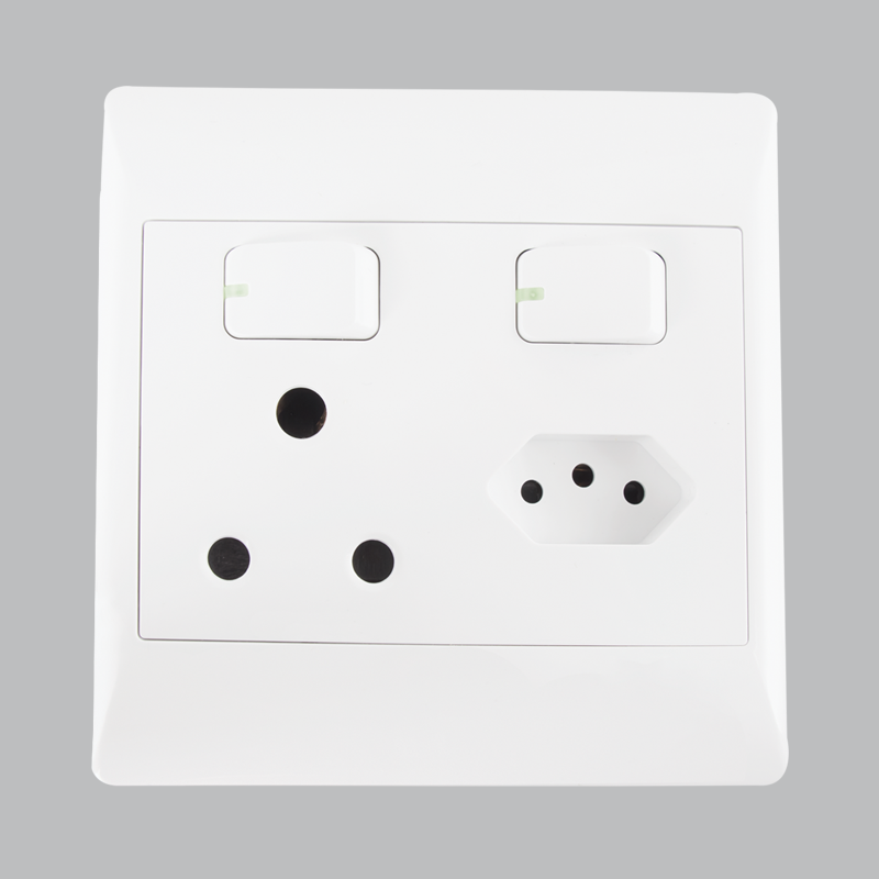 Bright Star 16 AMP PLUG + ZA PLUG (5 per box)